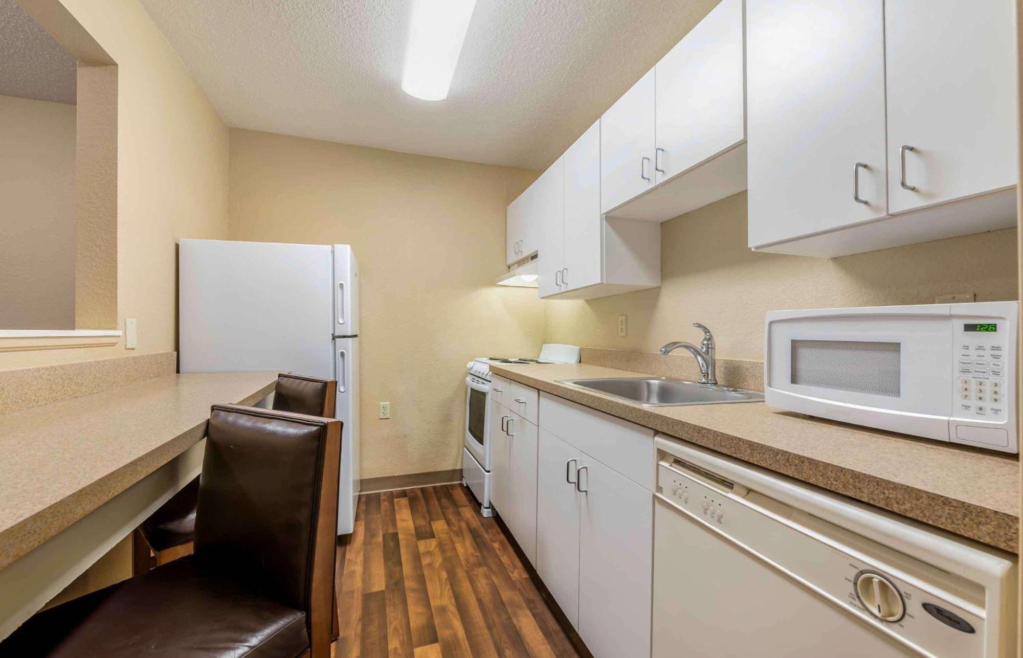 Extended Stay America Suites - Evansville - East Bagian luar foto